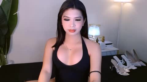 Snapshot of margaret_deluxe chatting on September 18, 5:28 pm MARGARET online show from September 18, 5:28 pm