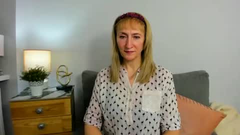 margaretmature online show from March 4, 7:32 pm