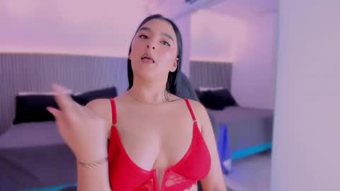 Snapshot of maria_flowers chatting on September 20, 8:23 pm MARIA online show from September 20, 8:23 pm