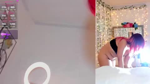 Maria Jones  online show from March 8, 8:11 am