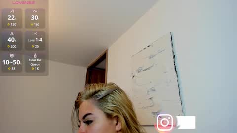 Snapshot of mariadanielasanchez chatting on September 12, 12:18 pm mariadanielasanchez online show from September 12, 12:18 pm