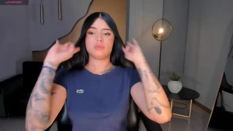 MARIA HERRERA  online show from March 5, 2:46 am