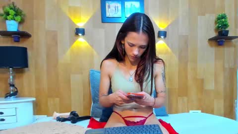 Snapshot of mariana_aangel chatting on February 12, 3:27 pm Mariana Angel online show from February 12, 3:27 pm