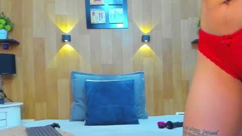 Snapshot of mariana_aangel chatting on February 21, 7:32 pm Mariana Angel online show from February 21, 7:32 pm