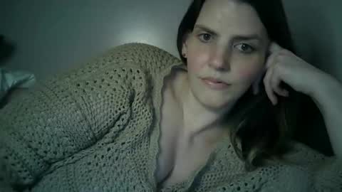 Snapshot of mariejojo chatting on February 6, 7:24 am Mariejojo online show from February 6, 7:24 am