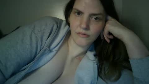 Snapshot of mariejojo chatting on February 18, 4:37 am Mariejojo online show from February 18, 4:37 am