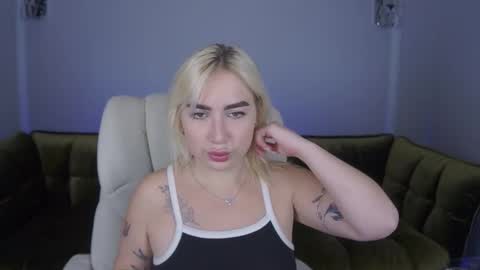 Snapshot of mariellavv chatting on September 22, 12:31 pm Mariella online show from September 22, 12:31 pm