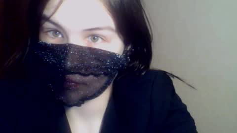 Dita online show from December 30, 3:12 pm