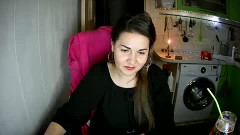MarinettaQhot online show from January 25, 9:57 pm