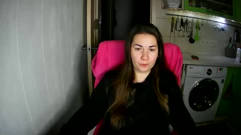 MarinettaQhot online show from January 12, 12:39 am