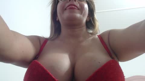 mariska_69 online show from January 24, 6:46 am