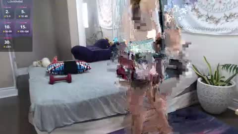 MarissaPeach online show from December 9, 11:24 pm