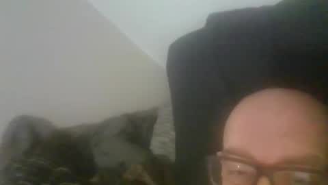 Snapshot of markkellyhamilton99 chatting on March 11, 4:19 am mark online show from March 11, 4:19 am