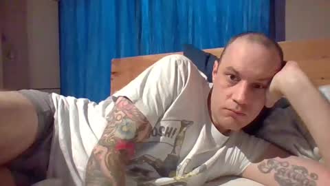 Snapshot of markus_7 chatting on January 23, 8:15 am markus_7 online show from January 23, 8:15 am