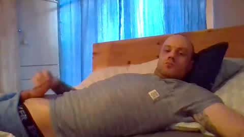 Snapshot of markus_7 chatting on February 10, 1:44 pm markus_7 online show from February 10, 1:44 pm