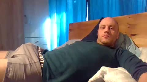 Snapshot of markus_7 chatting on March 7, 1:18 pm markus_7 online show from March 7, 1:18 pm