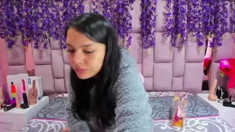 Snapshot of marlyanal chatting on January 23, 1:24 pm Marly Anal online show from January 23, 1:24 pm