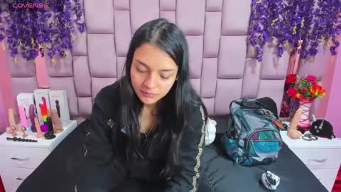 Snapshot of marlyanal chatting on March 10, 1:32 pm Marly Anal online show from March 10, 1:32 pm