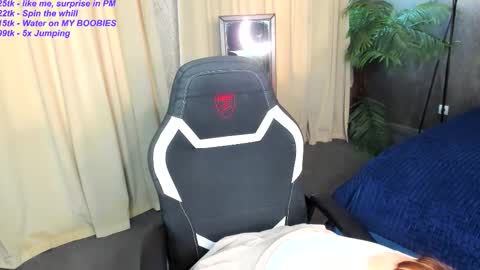 Snapshot of marrie_coy chatting on September 13, 1:46 pm Marrie online show from September 13, 1:46 pm