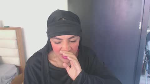 maryam_arabicmilk online show from December 23, 3:22 pm