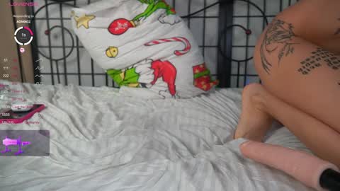 Snapshot of marybrent chatting on January 12, 4:29 pm Im Emily my private is open for youmy panties are already waiting for you to wet them online show from January 12, 4:29 pm