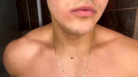 Snapshot of mason_bennet chatting on December 11, 3:35 am Mason Bennet online show from December 11, 3:35 am
