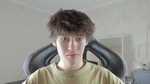 Snapshot of mason_jr chatting on September 15, 9:22 am mason_jr online show from September 15, 9:22 am