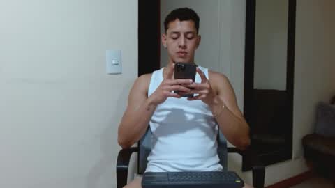 Snapshot of master_cossio chatting on September 13, 12:24 am Ethan Cossio online show from September 13, 12:24 am