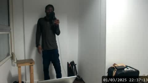Snapshot of masterdomfuck chatting on March 2, 1:37 am Masterdomfuck online show from March 2, 1:37 am