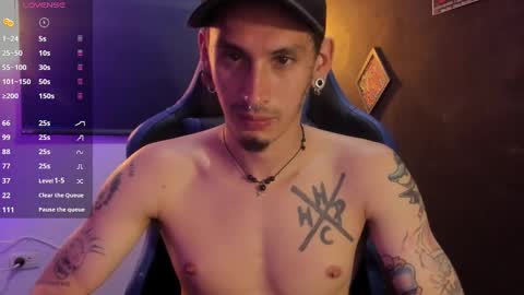 Snapshot of mateo60_ chatting on March 11, 8:20 pm Mateo online show from March 11, 8:20 pm