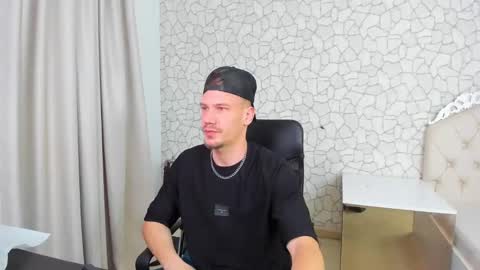MateoBenjamin online show from January 22, 7:34 pm