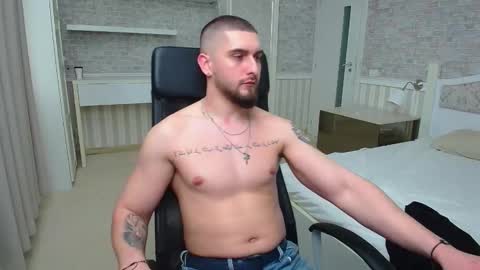 Snapshot of matiasdean chatting on February 28, 11:58 am MatiasDean online show from February 28, 11:58 am