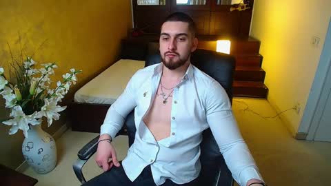 Snapshot of matiasdean chatting on March 8, 9:28 am MatiasDean online show from March 8, 9:28 am