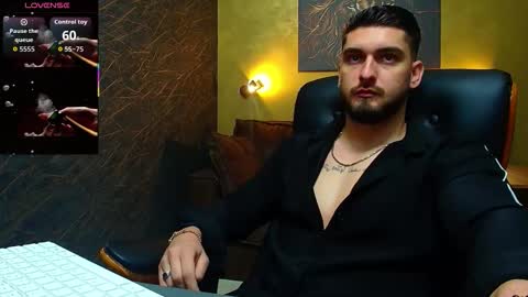 Snapshot of matiasdean chatting on September 11, 4:58 am MatiasDean online show from September 11, 4:58 am