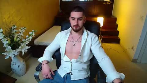 Snapshot of matiasdean chatting on March 9, 9:24 am MatiasDean online show from March 9, 9:24 am