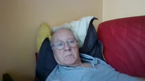 Snapshot of matricule4246 chatting on January 7, 9:29 am joyaam79 online show from January 7, 9:29 am