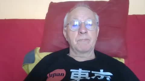Snapshot of matricule4246 chatting on February 24, 9:00 am joyaam79 online show from February 24, 9:00 am