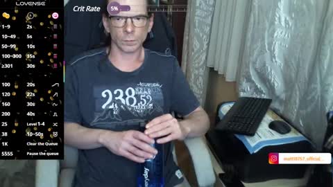 Snapshot of matt18757 chatting on January 30, 1:11 am i am Matt . please follow me on instagram matt18757 official online show from January 30, 1:11 am