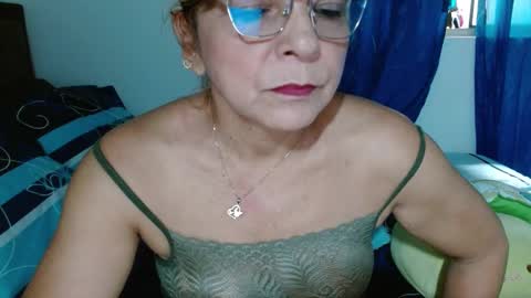 Snapshot of maturetigress4c chatting on March 2, 3:16 pm Cecilia online show from March 2, 3:16 pm