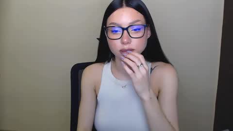 Snapshot of maxi_sweetheart chatting on December 26, 12:16 pm Joanna online show from December 26, 12:16 pm