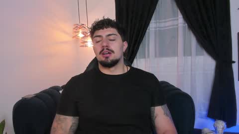 Maximo online show from January 27, 6:08 am