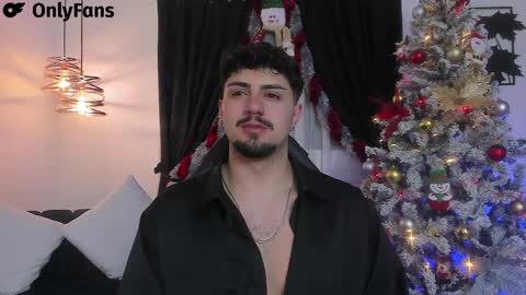 Maximo online show from December 24, 7:39 am