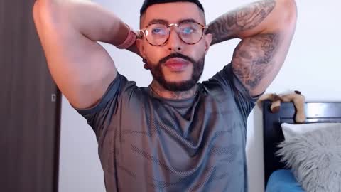 Independent Model online show from February 11, 12:17 am