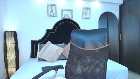 Maxxi online show from September 10, 1:39 am