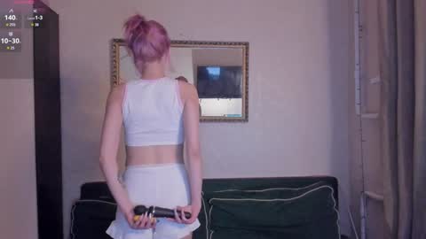 May online show from December 15, 6:04 pm