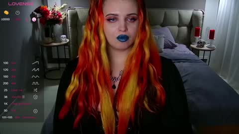 Maya Mils online show from February 1, 5:07 am
