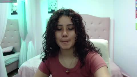 Maya online show from February 15, 7:06 pm