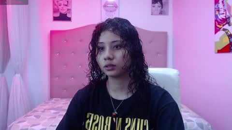 Maya online show from January 18, 11:54 am