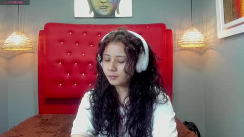 Maya online show from January 17, 11:49 am
