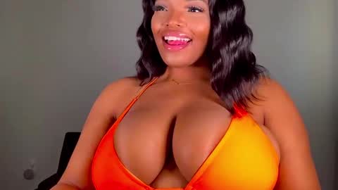 MayBabi online show from January 16, 3:13 pm